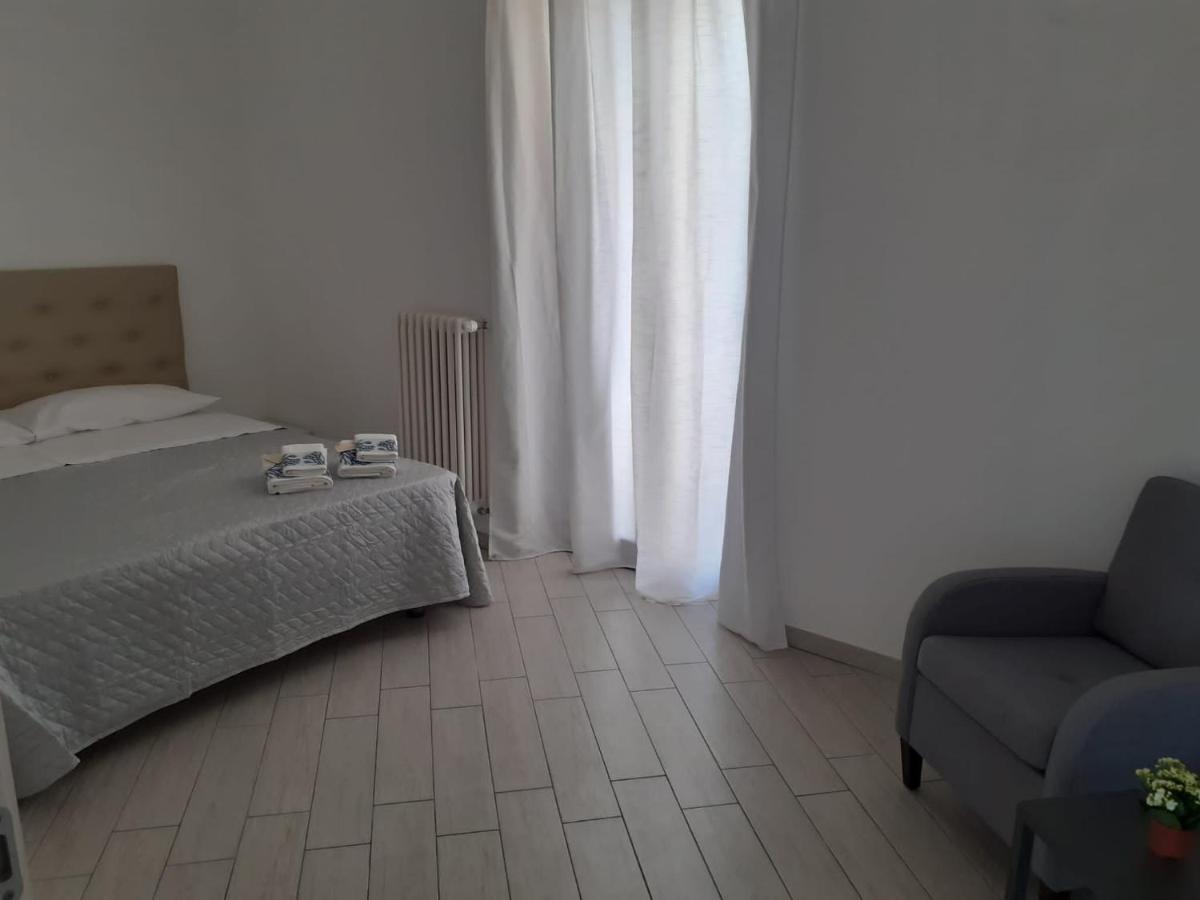Tagliamento & Molo Apartment Vieste Bagian luar foto