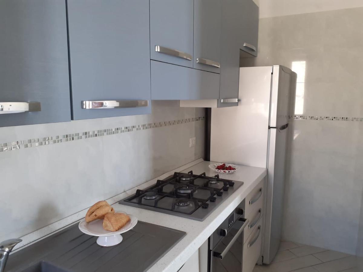 Tagliamento & Molo Apartment Vieste Bagian luar foto