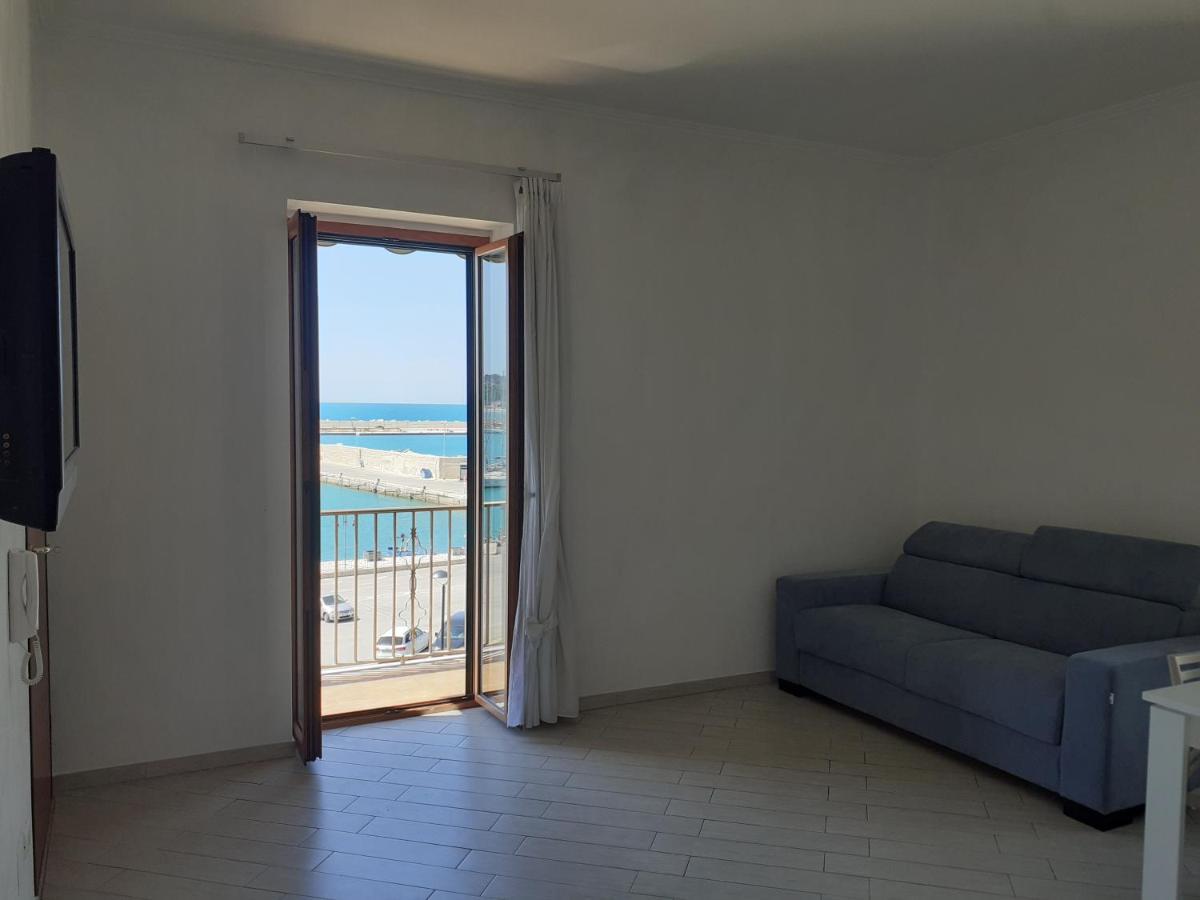 Tagliamento & Molo Apartment Vieste Bagian luar foto